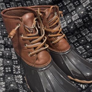 London Fog Brown and Gray Ankle Boots